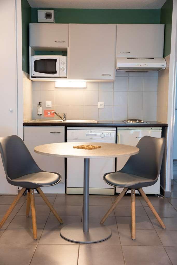 Hotel Residence Les Pins Galants Tournefeuille Bilik gambar